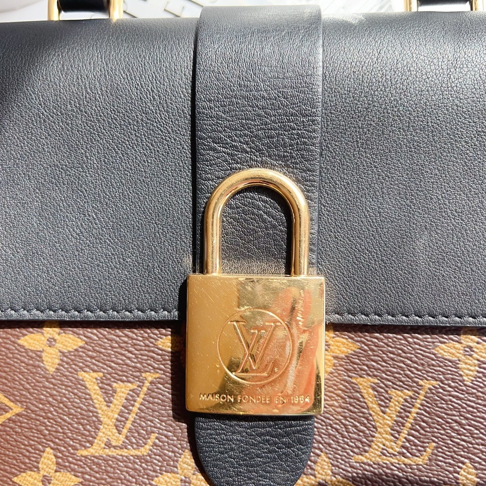 Louis Vuitton Lock BB Black❌sold❌ - Picture 5 of 16